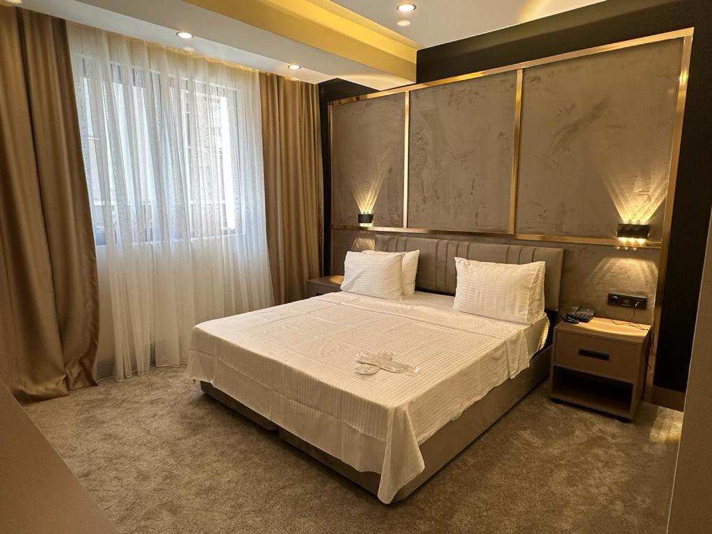 Istanblu Hotel Atasehir Стамбул Экстерьер фото