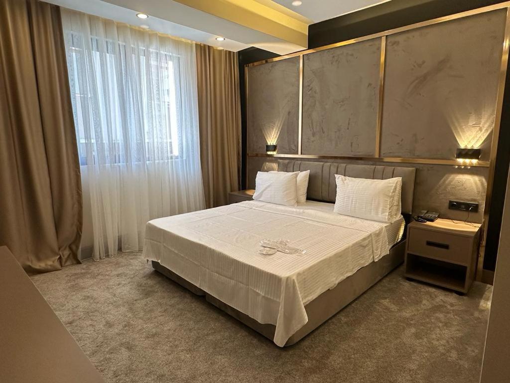Istanblu Hotel Atasehir Стамбул Экстерьер фото